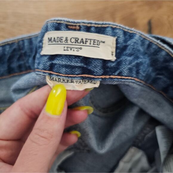 Made & Crafted Levi's Distressed Tapered Jeans - Picture 8 of 10